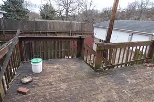 911 Amherst St, Elliott, PA 15220 - Photo 5