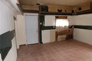 911 Amherst St, Elliott, PA 15220 - Photo 17