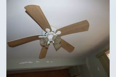 211 Amherst St, Elliott, PA 15220 - Photo 11