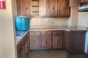 601 Francis Ct, Pittsburgh, PA 15219 - Photo 3