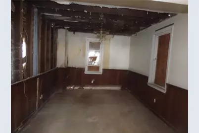 304 Lorenz Ave, Elliott, PA 15220 - Photo 17