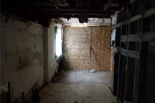 304 Lorenz Ave, Elliott, PA 15220 - Photo 25