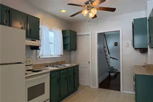 5708 Pontiac Dr, Export, PA 15632 - Photo 3