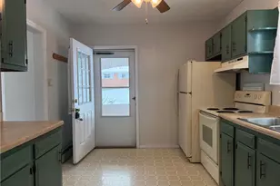 5708 Pontiac Dr, Export, PA 15632 - Photo 5