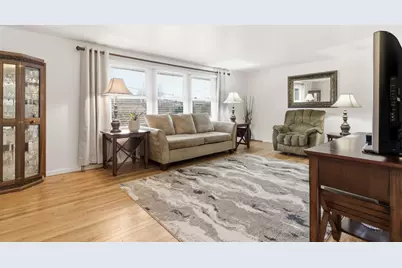 979 Cork Dr, Bethel Park, PA 15102 - Photo 11