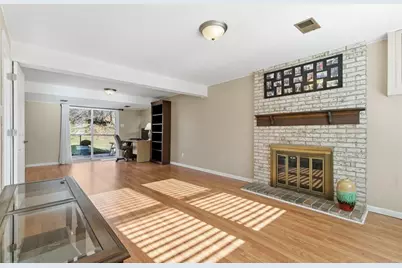 979 Cork Dr, Bethel Park, PA 15102 - Photo 5