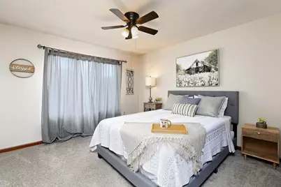 208 Kenrich Dr, Moon/Crescent Twp, PA 15108 - Photo 9