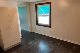 1736 Cecil St, Pittsburgh, PA 15215 - Photo 3