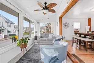 16 S 9th St, Sharpsville, PA 16150 - Photo 3