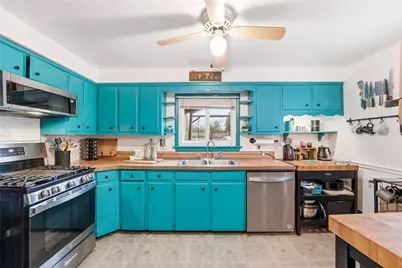 16 S 9th St, Sharpsville, PA 16150 - Photo 7