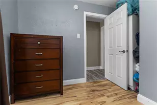 325 E Grant St, Houston, PA 15342 - Photo 25