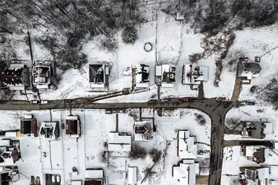 325 E Grant St, Houston, PA 15342 - Photo 31