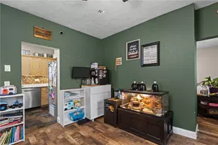 325 E Grant St, Houston, PA 15342 - Photo 19