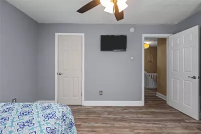 325 E Grant St, Houston, PA 15342 - Photo 21