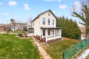 136 1/2 Chess St, Monongahela, PA 15063 - Photo 1