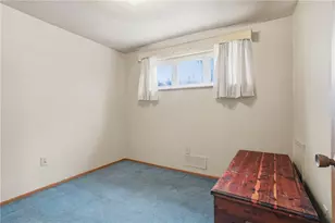 494 Barbara Dr, Pittsburgh, PA 15227 - Photo 13