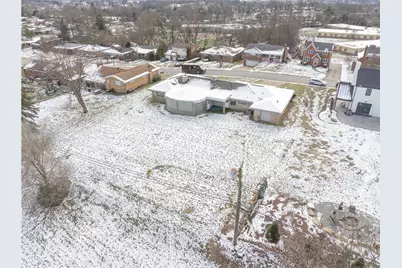 4701 Doverdell Dr, Pittsburgh, PA 15236 - Photo 41