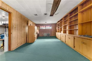 4701 Doverdell Dr, Pittsburgh, PA 15236 - Photo 15