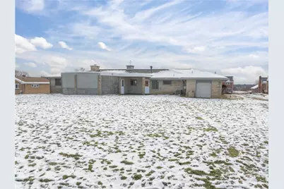 4701 Doverdell Dr, Pittsburgh, PA 15236 - Photo 31