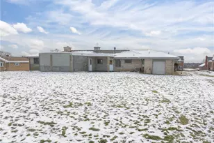 4701 Doverdell Dr, Pittsburgh, PA 15236 - Photo 31