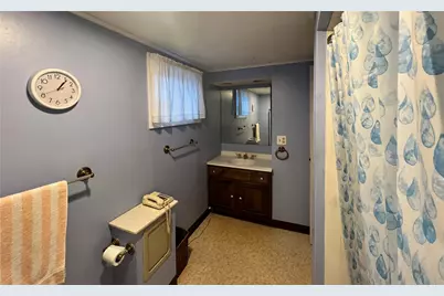 1302 Huron Ave, New Castle, PA 16101 - Photo 25