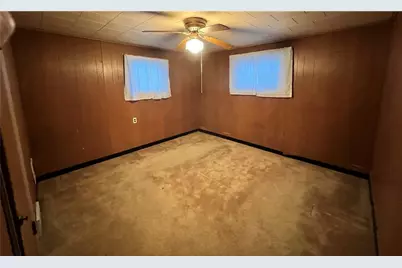 1302 Huron Ave, New Castle, PA 16101 - Photo 19