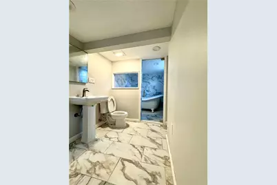 7143 Churchland St, Pittsburgh, PA 15206 - Photo 13