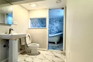 7143 Churchland St, Pittsburgh, PA 15206 - Photo 13