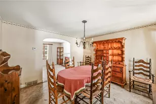 513 Dougherty Ave, Sharon, PA 16146 - Photo 9