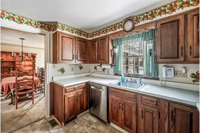 513 Dougherty Ave, Sharon, PA 16146 - Photo 11