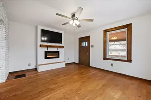 369 Chestnut St, Hyde Park, PA 15641 - Photo 11