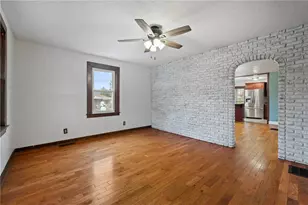 369 Chestnut St, Hyde Park, PA 15641 - Photo 9