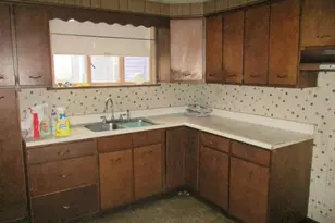 448 Melrose Ave, Ambridge, PA 15003 - Photo 7