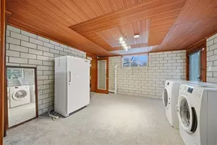 1911 McLean St, Aliquippa, PA 15001 - Photo 19