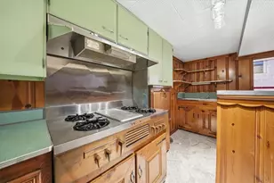 1911 McLean St, Aliquippa, PA 15001 - Photo 17