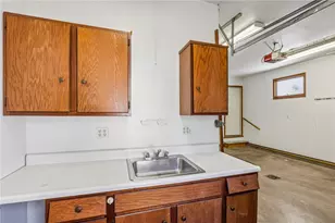 212 Pine St, Zelienople, PA 16063 - Photo 31