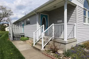 212 Pine St, Zelienople, PA 16063 - Photo 3