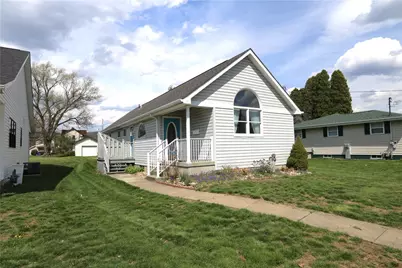 212 Pine Street, Zelienople, PA 16063 - Photo 1