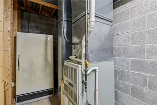 212 Pine St, Zelienople, PA 16063 - Photo 35