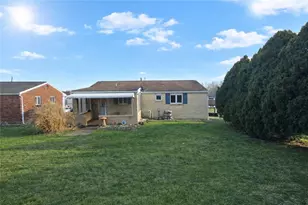 262 Vista Dr, Oaklahoma Boro, PA 15613 - Photo 23