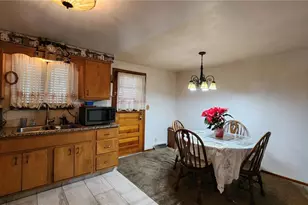 262 Vista Dr, Oaklahoma Boro, PA 15613 - Photo 11