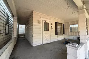 114 Thompson Ave, Donora, PA 15033 - Photo 3