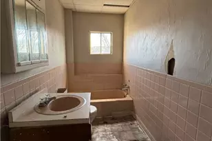 114 Thompson Ave, Donora, PA 15033 - Photo 19