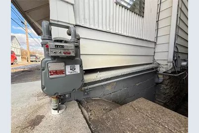 114 Thompson Ave, Donora, PA 15033 - Photo 31