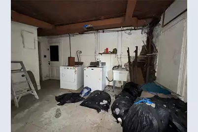 114 Thompson Ave, Donora, PA 15033 - Photo 25