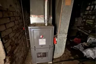 27 Grape St, Pittsburgh, PA 15210 - Photo 15