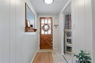 2009 Nippert Ave, Patterson Township, PA 15010 - Photo 9