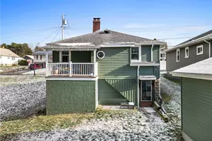 2009 Nippert Ave, Patterson Township, PA 15010 - Photo 3