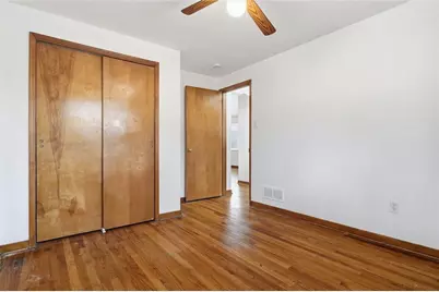 2055 Washington Rd, Pittsburgh, PA 15241 - Photo 17