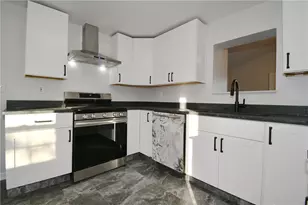 217 Oaklyn Rd, Bethel Park, PA 15102 - Photo 7